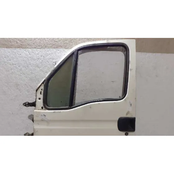 Puerta Delantera Izquierda para Iveco Daily Caja Cerrada (2006 =>)