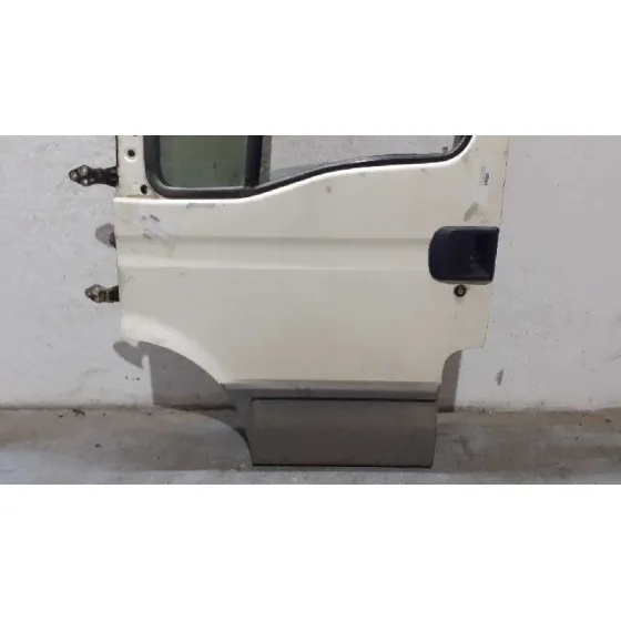 Puerta Delantera Izquierda para Iveco Daily Caja Cerrada (2006 =>)