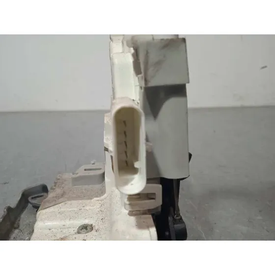 Cerradura Puerta Trasera Derecha para Audi A4 Berlina (8W2)