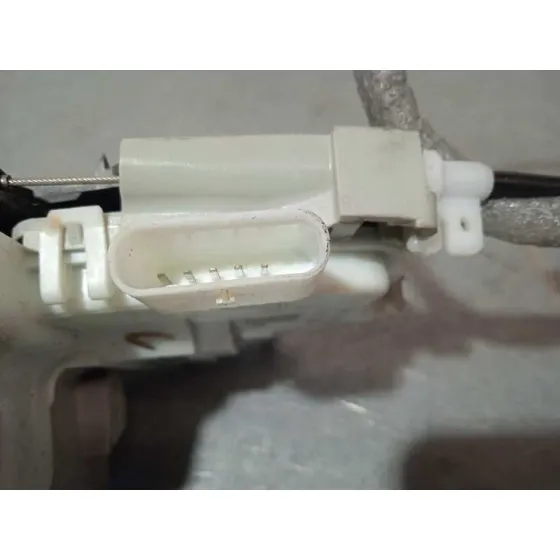 Cerradura Puerta Trasera Izquierda para Audi A4 Berlina (8W2)