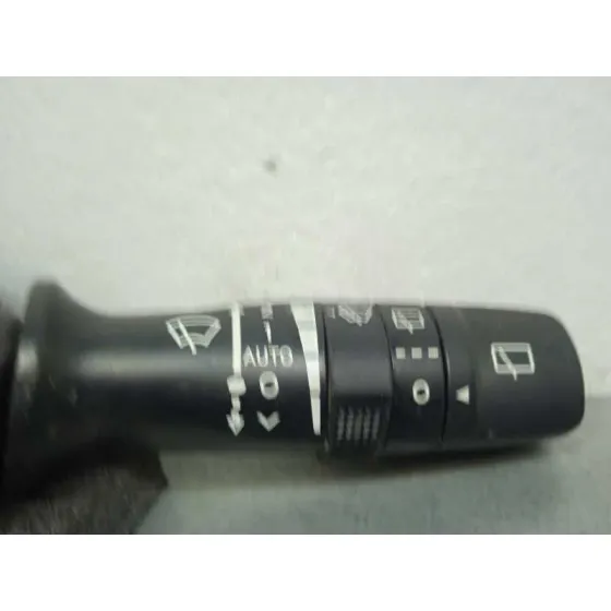 Mando Limpia para Kia Cee'd