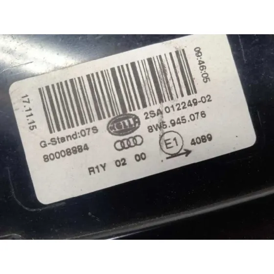 Piloto Trasero Derecho Interior para Audi A4 Berlina (8W2)