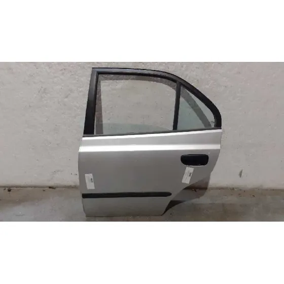 Puerta Trasera Izquierda para Hyundai Accent (Lc)