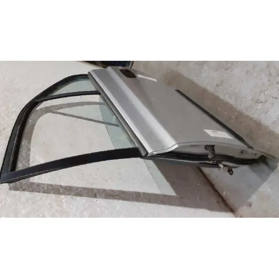Puerta Trasera Izquierda para Hyundai Accent (Lc)