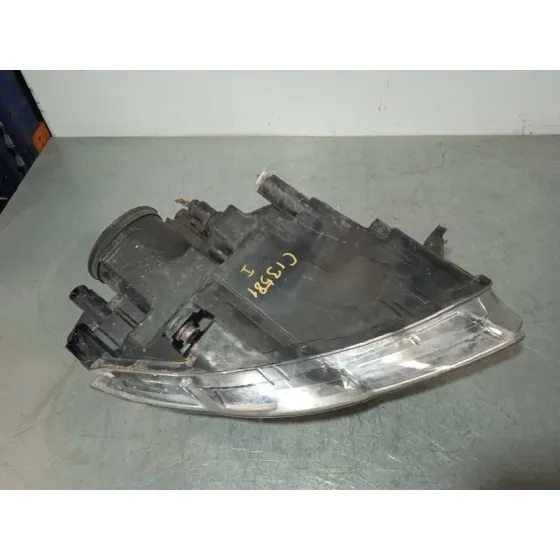 Faro Izquierdo para Volkswagen Passat Variant (3C5)