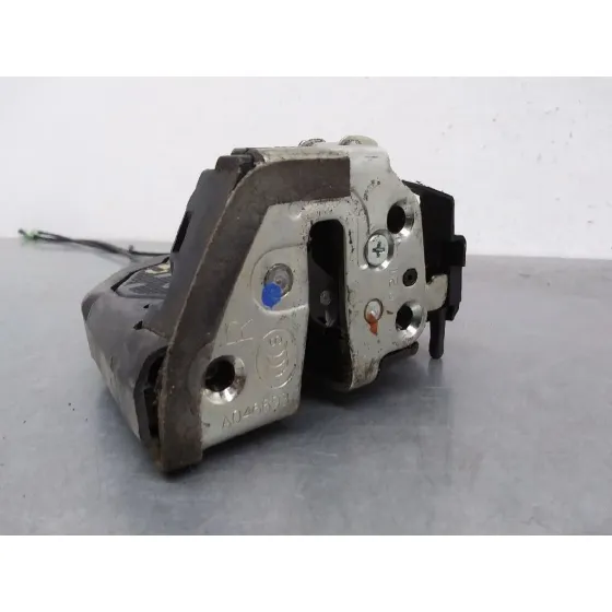Cerradura Puerta Trasera Derecha para Toyota Auris