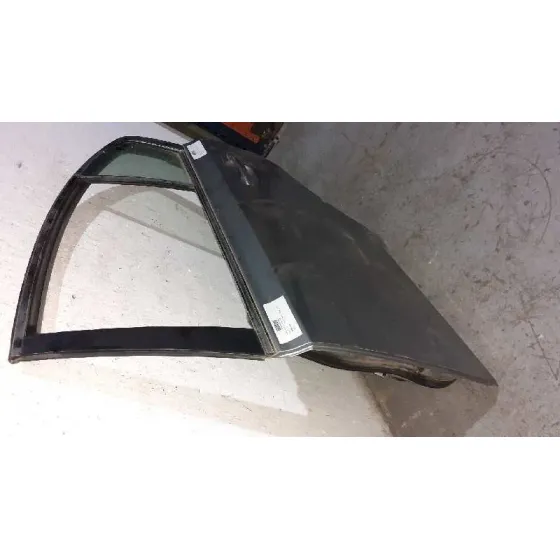 Puerta Trasera Izquierda para Subaru Legacy Lim. B14