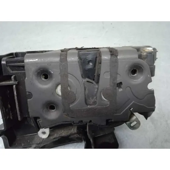 Cerradura Puerta Delantera Izquierda para Ford Focus Lim. (Cb4)
