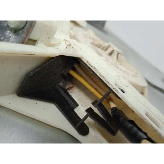 Elevalunas Delantero Izquierdo para Ford Focus Lim. (Cb4)