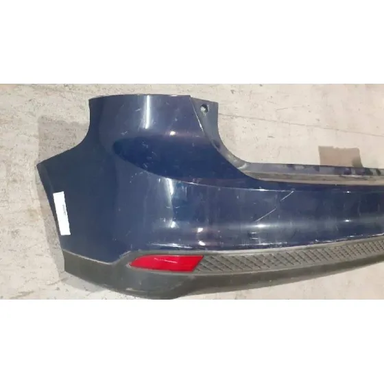 Paragolpes Trasero para Ford Focus Lim. (Cb8)