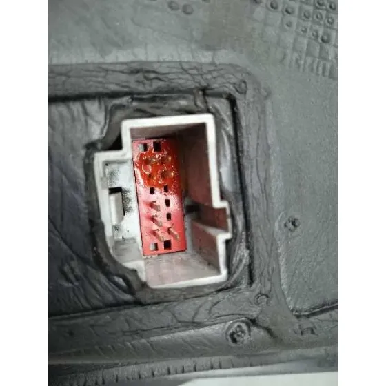 Retrovisor Derecho para Ford Focus Lim. (Cb8)