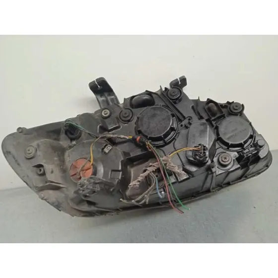 Faro Izquierdo para Ssangyong Rodius