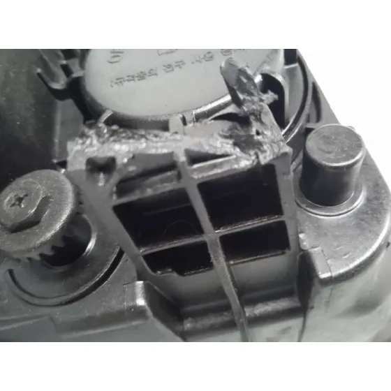 Faro Izquierdo para Ssangyong Rodius