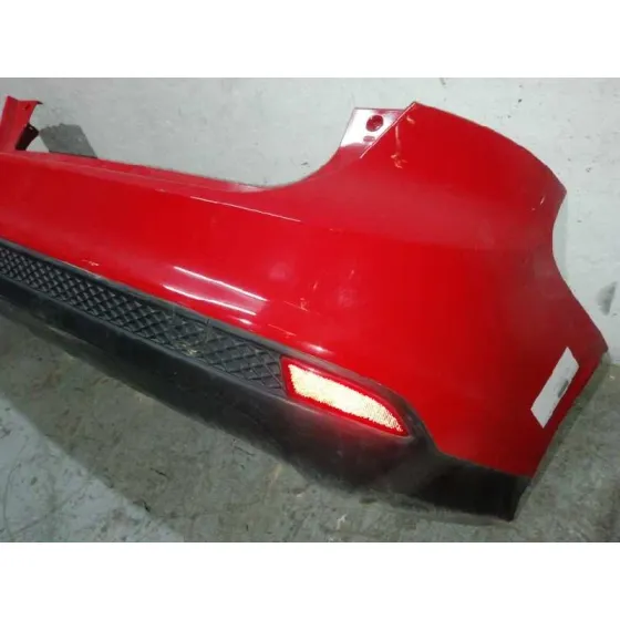 Paragolpes Trasero para Ford Focus Lim. (Cb8)