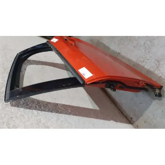 Puerta Trasera Izquierda para Ford Focus Lim. (Cb8)
