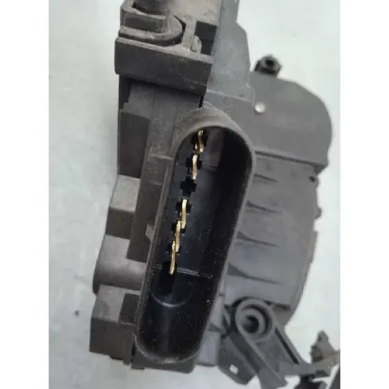 Cerradura Puerta Delantera Izquierda para Ford Focus Lim. (Cb8)