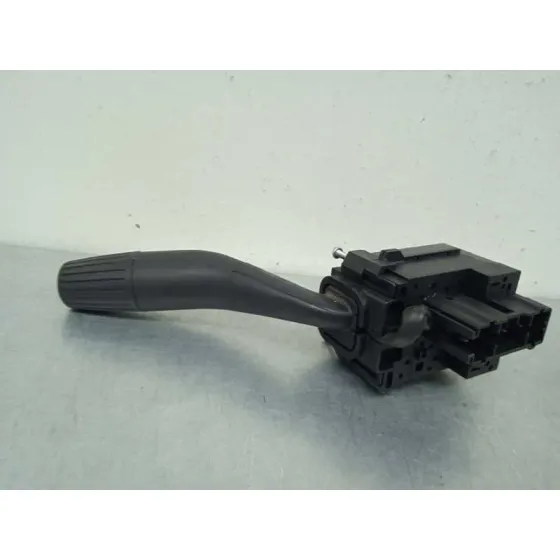 Mando Limpia para Honda Jazz (Gd1/5)