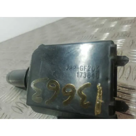 Mando Limpia para Peugeot 107