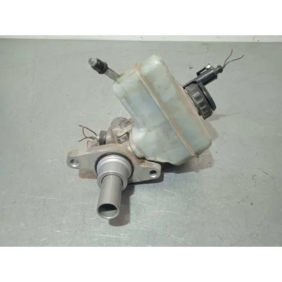 Bomba Freno para Volkswagen Passat Variant (365)