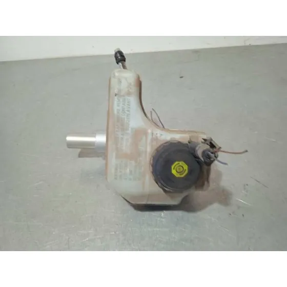 Bomba Freno para Volkswagen Passat Variant (365)