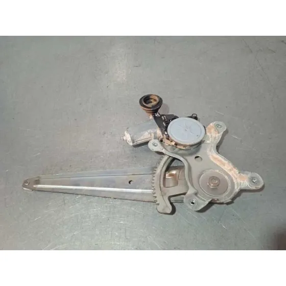 Elevalunas Trasero Derecho para Toyota Rav 4 (A3)