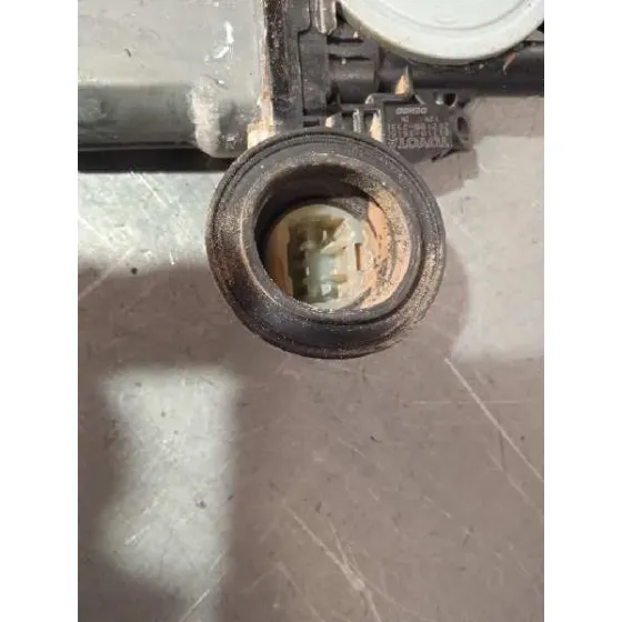 Elevalunas Delantero Derecho para Toyota Rav 4 (A3)