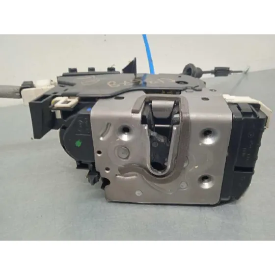 Cerradura Puerta Trasera Derecha para Mercedes-Benz Clase C (W204) Berlina