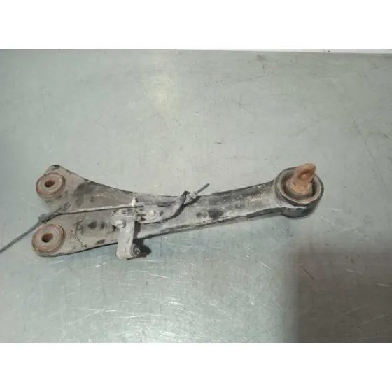 Brazo Suspension Inferior Trasero Izquierdo para Toyota Auris