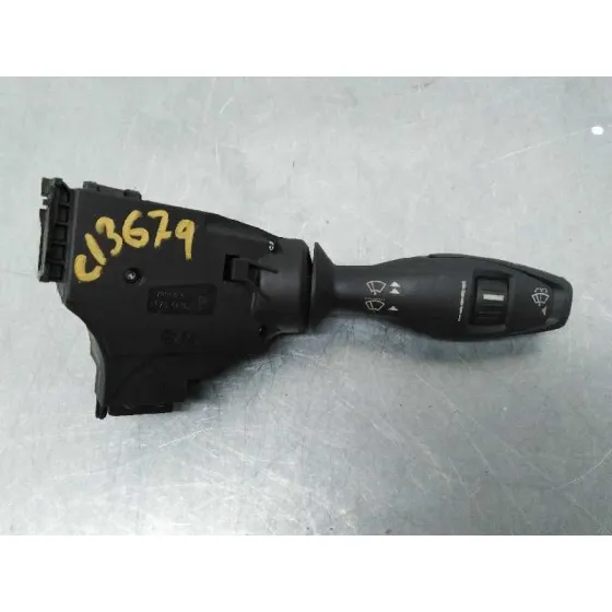 Mando Limpia para Ford Fiesta (Ccn)