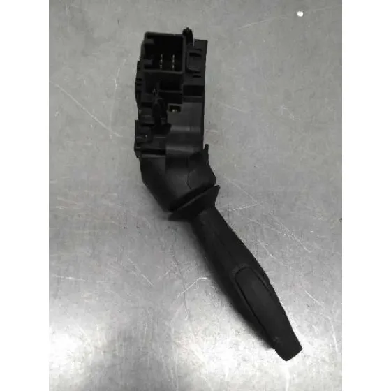 Mando Limpia para Ford Fiesta (Ccn)