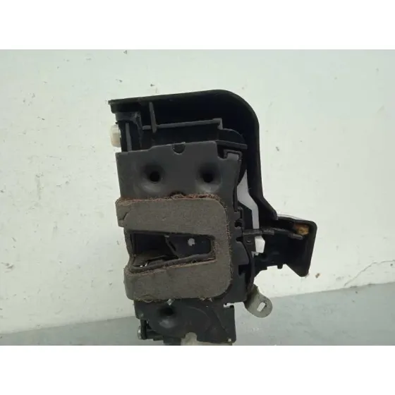 Cerradura Puerta Trasera Derecha para Ford Mondeo Ber. (Ca2)