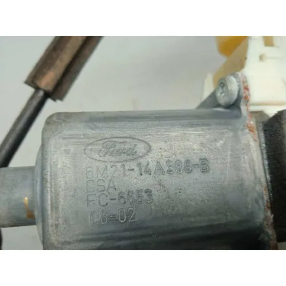 Elevalunas Delantero Izquierdo para Ford Mondeo Ber. (Ca2)