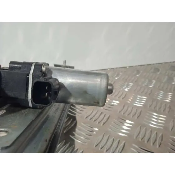 Elevalunas Delantero Derecho para Dacia Dokker