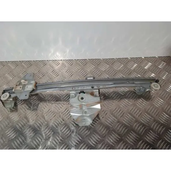 Elevalunas Delantero Derecho para Dacia Dokker