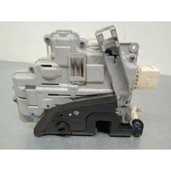 Cerradura Puerta Trasera Izquierda para Volkswagen Passat Lim. (362)