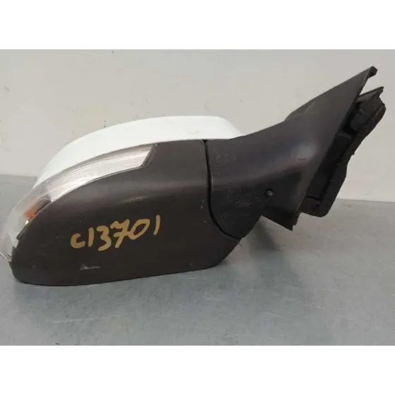 Retrovisor Derecho para Ford Focus Lim.