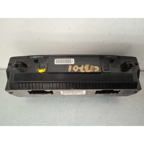 Mando Climatizador para Ford Focus Lim.