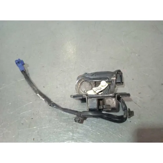 Cerradura Maletero / Porton para Toyota Prius (Nhw30)