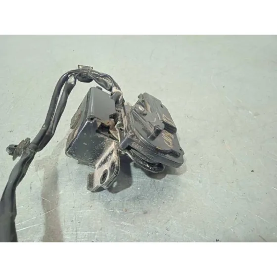 Cerradura Maletero / Porton para Toyota Prius (Nhw30)