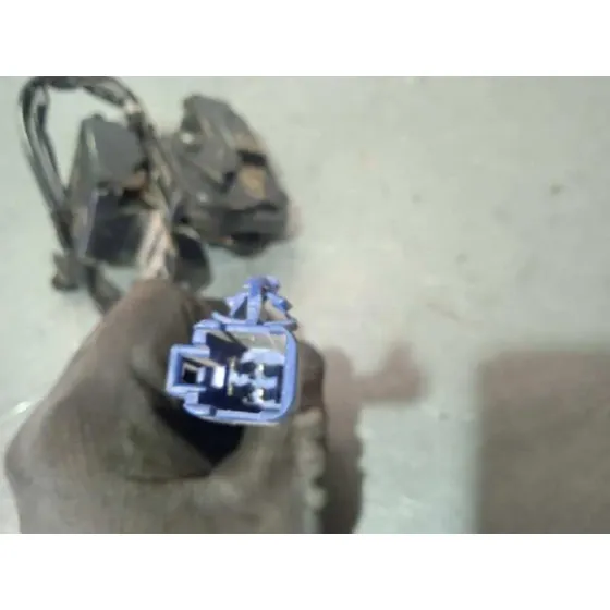 Cerradura Maletero / Porton para Toyota Prius (Nhw30)