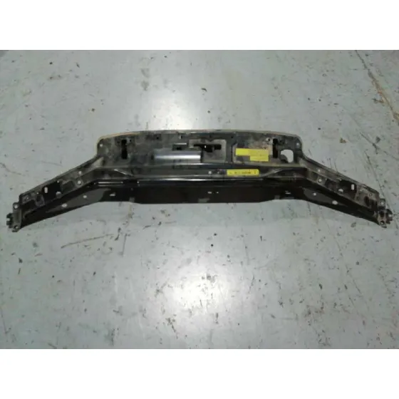 Travesano Superior para Volvo S60 Berlina