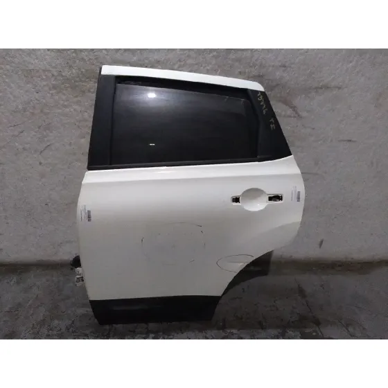 Puerta Trasera Izquierda para Nissan Qashqai (J10)