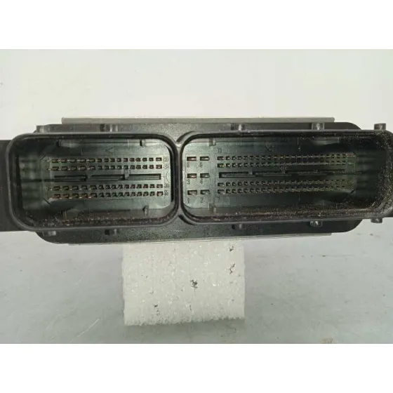 Centralita Motor Uce para Seat Ibiza (6P1)