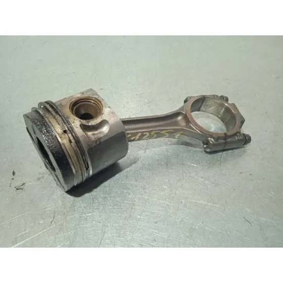 Piston para Volkswagen Golf V Berlina (1K1)