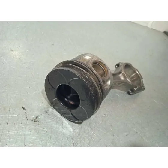 Piston para Volkswagen Golf V Berlina (1K1)