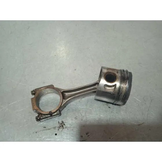 Piston para Volkswagen Golf V Berlina (1K1)
