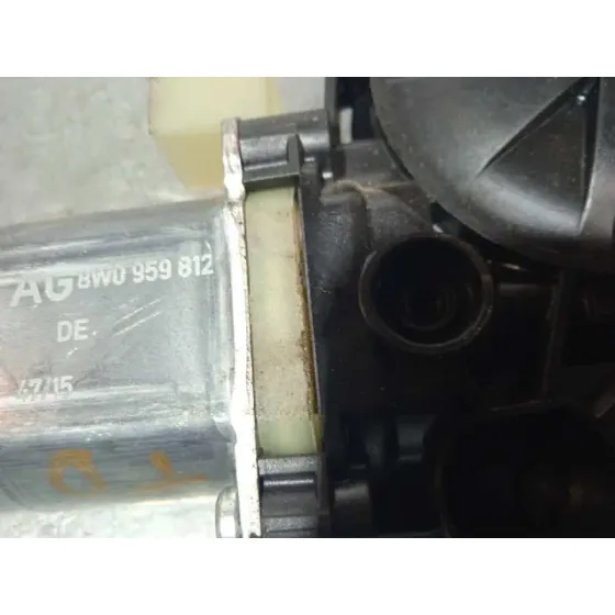 Motor Elevalunas Trasero Derecho para Audi A4 Berlina (8W2)