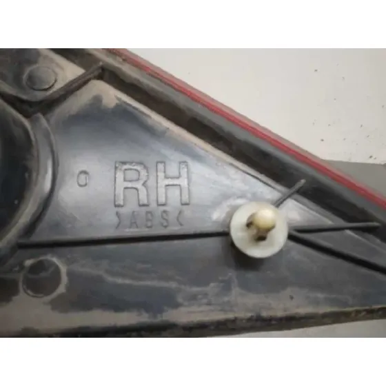 Piloto Trasero Derecho Interior para Ssangyong Rodius