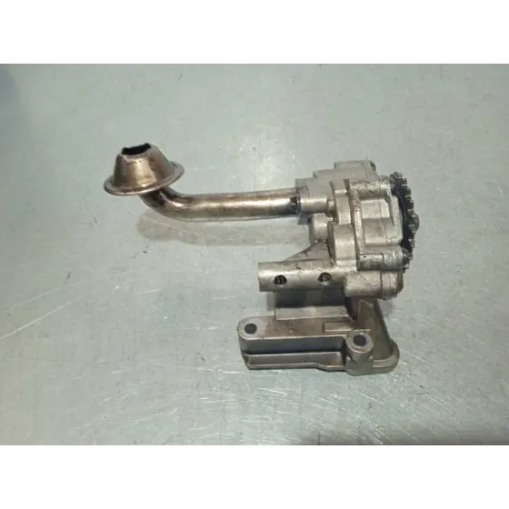 Bomba Aceite para Volkswagen Golf V Berlina (1K1)