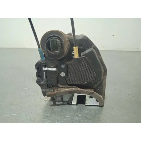 Cerradura Puerta Trasera Derecha para Toyota Rav 4 (A3)